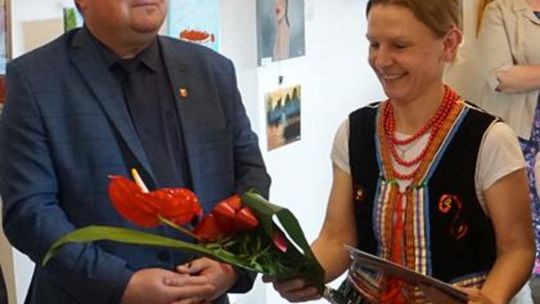 Prezentację twórczości "Ludzi z Pasją Miasta i Gminy Izbica" [GALERIA ZDJĘĆ]