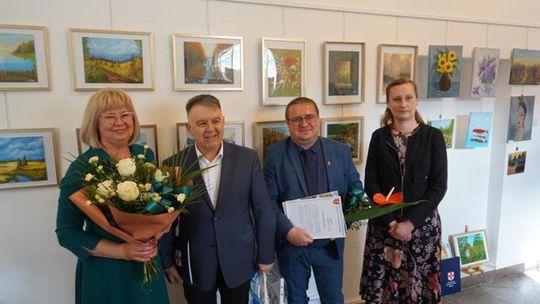 Prezentację twórczości "Ludzi z Pasją Miasta i Gminy Izbica" [GALERIA ZDJĘĆ]