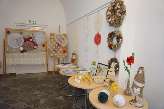 Prezentację twórczości "Ludzi z Pasją Miasta i Gminy Izbica" [GALERIA ZDJĘĆ]