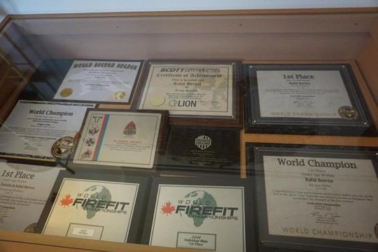 Prezentację twórczości "Ludzi z Pasją Miasta i Gminy Izbica" [GALERIA ZDJĘĆ]