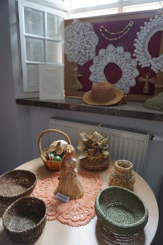 Prezentację twórczości "Ludzi z Pasją Miasta i Gminy Izbica" [GALERIA ZDJĘĆ]