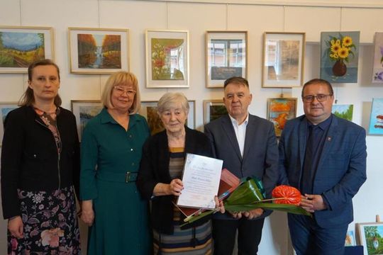 Prezentację twórczości "Ludzi z Pasją Miasta i Gminy Izbica" [GALERIA ZDJĘĆ]