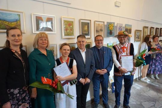 Prezentację twórczości "Ludzi z Pasją Miasta i Gminy Izbica" [GALERIA ZDJĘĆ]