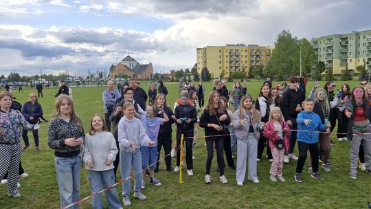 Radosna niedziela! Spotkanie z dinozaurem i Dzień Kolorów w Chełmie [GALERIA ZDJĘĆ]