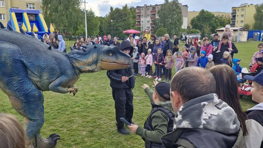 Radosna niedziela! Spotkanie z dinozaurem i Dzień Kolorów w Chełmie [GALERIA ZDJĘĆ]