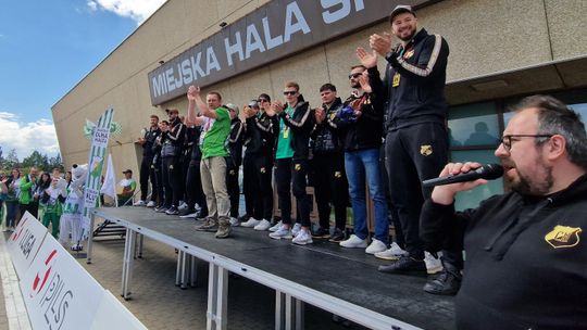 Wspólnie z kibicami świętowali awans do PlusLigi! [GALERIA ZDJĘĆ]