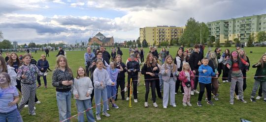 Radosna niedziela! Spotkanie z dinozaurem i Dzień Kolorów w Chełmie [GALERIA ZDJĘĆ]