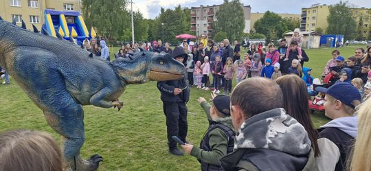 Radosna niedziela! Spotkanie z dinozaurem i Dzień Kolorów w Chełmie [GALERIA ZDJĘĆ]