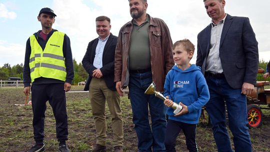 W niedzielę, 11 maja, w miejscowości Kanie-Stacja, w gminie Rejowiec Fabryczny, odbył się się III Konkurs i Pokaz Wszechstronnej Użytkowości Koni.