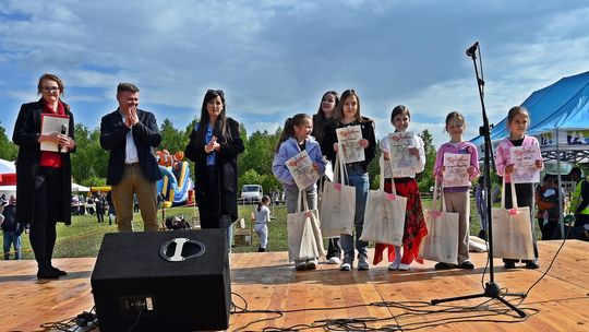 W niedzielę, 11 maja, w miejscowości Kanie-Stacja, w gminie Rejowiec Fabryczny, odbył się się III Konkurs i Pokaz Wszechstronnej Użytkowości Koni. W niedzielę, 11 maja, w miejscowości Kanie-Stacja, w gminie Rejowiec Fabryczny, odbył się się III Konkurs i Pokaz Wszechstronnej Użytkowości Koni.