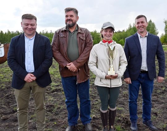 W niedzielę, 11 maja, w miejscowości Kanie-Stacja, w gminie Rejowiec Fabryczny, odbył się się III Konkurs i Pokaz Wszechstronnej Użytkowości Koni. W niedzielę, 11 maja, w miejscowości Kanie-Stacja, w gminie Rejowiec Fabryczny, odbył się się III Konkurs i Pokaz Wszechstronnej Użytkowości Koni.
