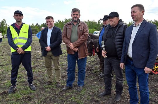 W niedzielę, 11 maja, w miejscowości Kanie-Stacja, w gminie Rejowiec Fabryczny, odbył się się III Konkurs i Pokaz Wszechstronnej Użytkowości Koni. W niedzielę, 11 maja, w miejscowości Kanie-Stacja, w gminie Rejowiec Fabryczny, odbył się się III Konkurs i Pokaz Wszechstronnej Użytkowości Koni.
