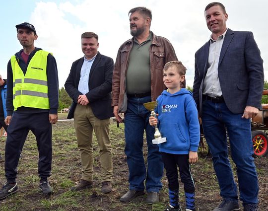 W niedzielę, 11 maja, w miejscowości Kanie-Stacja, w gminie Rejowiec Fabryczny, odbył się się III Konkurs i Pokaz Wszechstronnej Użytkowości Koni. W niedzielę, 11 maja, w miejscowości Kanie-Stacja, w gminie Rejowiec Fabryczny, odbył się się III Konkurs i Pokaz Wszechstronnej Użytkowości Koni.