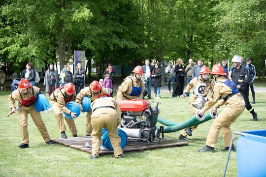Zawody pożarnicze w gminie Chełm. Na tych druhach można polegać [GALERIA ZDJĘĆ]