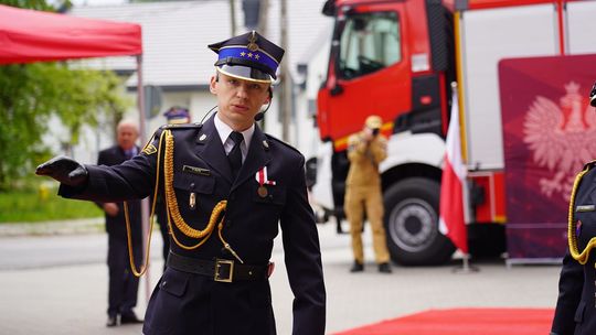Chełm. Awanse i honory - uroczysta zbiórka chełmskich strażaków [ZDJĘCIA]