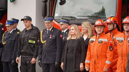 Chełm. Awanse i honory - uroczysta zbiórka chełmskich strażaków [ZDJĘCIA]