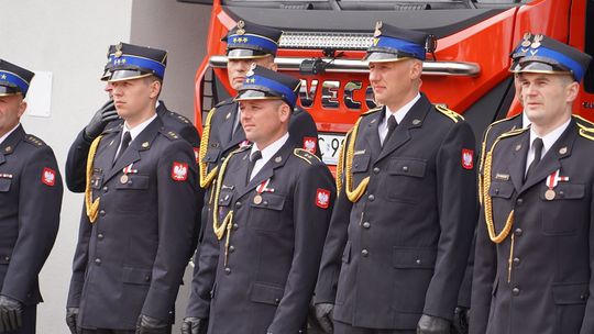 Chełm. Awanse i honory - uroczysta zbiórka chełmskich strażaków [ZDJĘCIA]
