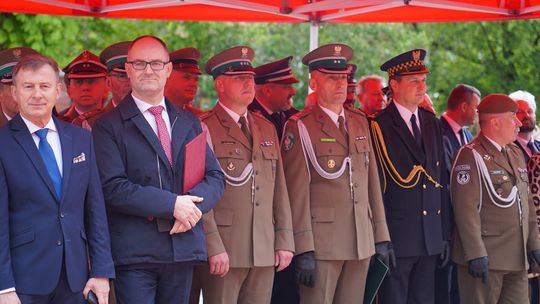 Chełm. Awanse i honory - uroczysta zbiórka chełmskich strażaków [ZDJĘCIA]