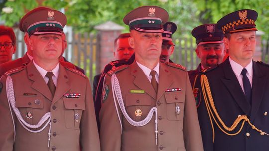 Chełm. Awanse i honory - uroczysta zbiórka chełmskich strażaków [ZDJĘCIA]