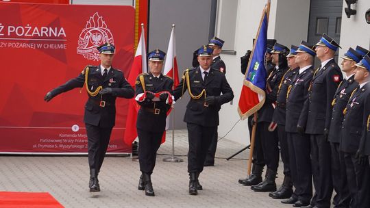 Chełm. Awanse i honory - uroczysta zbiórka chełmskich strażaków [ZDJĘCIA]