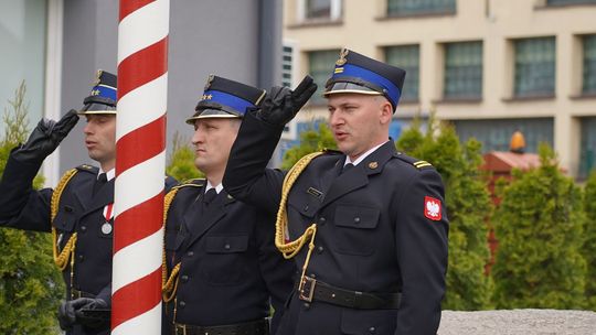 Chełm. Awanse i honory - uroczysta zbiórka chełmskich strażaków [ZDJĘCIA]