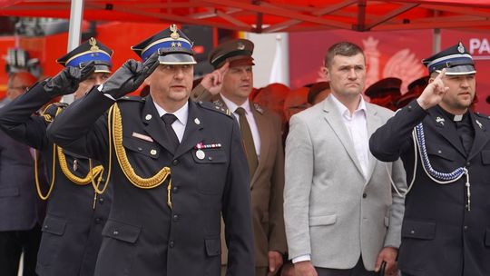 Chełm. Awanse i honory - uroczysta zbiórka chełmskich strażaków [ZDJĘCIA]