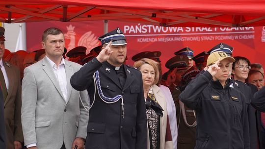 Chełm. Awanse i honory - uroczysta zbiórka chełmskich strażaków [ZDJĘCIA]