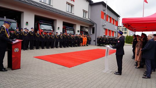 Chełm. Awanse i honory - uroczysta zbiórka chełmskich strażaków [ZDJĘCIA]