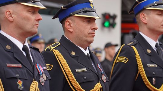 Chełm. Awanse i honory - uroczysta zbiórka chełmskich strażaków [ZDJĘCIA]