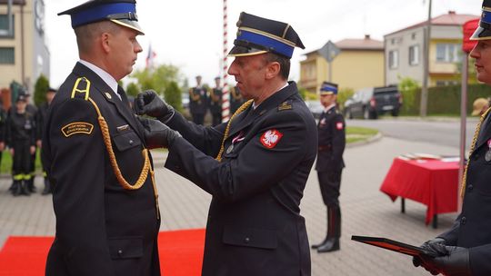 Chełm. Awanse i honory - uroczysta zbiórka chełmskich strażaków [ZDJĘCIA]