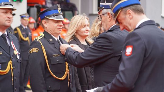 Chełm. Awanse i honory - uroczysta zbiórka chełmskich strażaków [ZDJĘCIA]