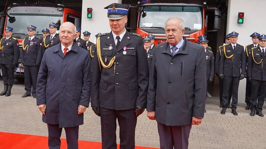 Chełm. Awanse i honory - uroczysta zbiórka chełmskich strażaków [ZDJĘCIA]