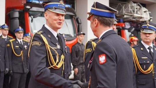 Chełm. Awanse i honory - uroczysta zbiórka chełmskich strażaków [ZDJĘCIA]