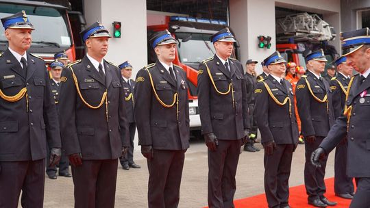 Chełm. Awanse i honory - uroczysta zbiórka chełmskich strażaków [ZDJĘCIA]