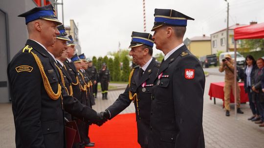 Chełm. Awanse i honory - uroczysta zbiórka chełmskich strażaków [ZDJĘCIA]
