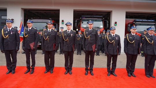 Chełm. Awanse i honory - uroczysta zbiórka chełmskich strażaków [ZDJĘCIA]