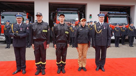 Chełm. Awanse i honory - uroczysta zbiórka chełmskich strażaków [ZDJĘCIA]