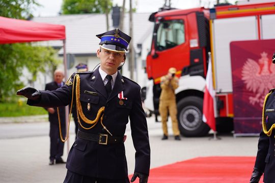 Chełm. Awanse i honory - uroczysta zbiórka chełmskich strażaków [ZDJĘCIA]