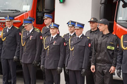 Chełm. Awanse i honory - uroczysta zbiórka chełmskich strażaków [ZDJĘCIA]