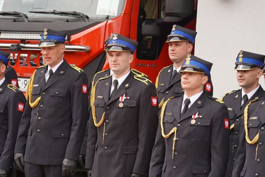 Chełm. Awanse i honory - uroczysta zbiórka chełmskich strażaków [ZDJĘCIA]