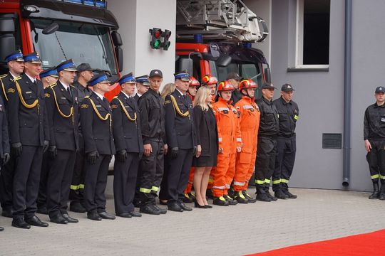 Chełm. Awanse i honory - uroczysta zbiórka chełmskich strażaków [ZDJĘCIA]