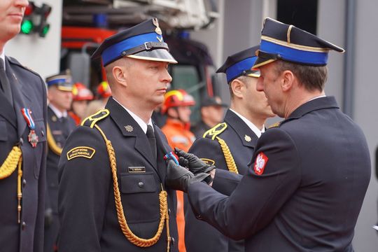 Chełm. Awanse i honory - uroczysta zbiórka chełmskich strażaków [ZDJĘCIA]