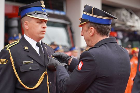 Chełm. Awanse i honory - uroczysta zbiórka chełmskich strażaków [ZDJĘCIA]