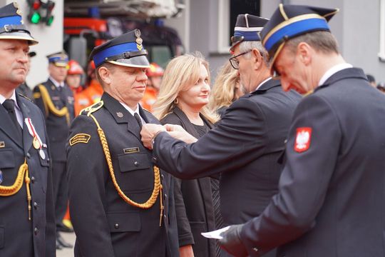 Chełm. Awanse i honory - uroczysta zbiórka chełmskich strażaków [ZDJĘCIA]