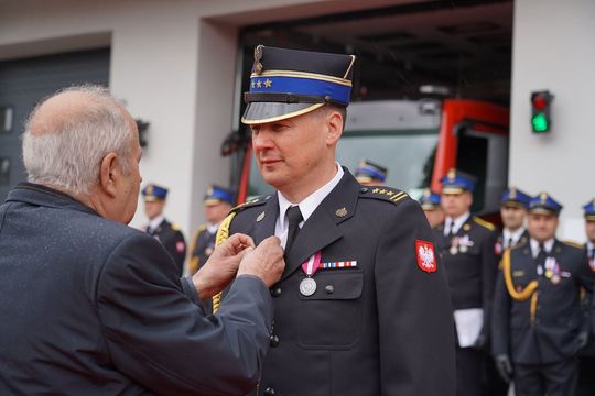 Chełm. Awanse i honory - uroczysta zbiórka chełmskich strażaków [ZDJĘCIA]
