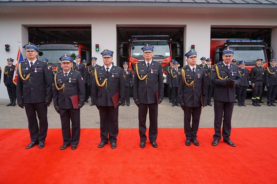 Chełm. Awanse i honory - uroczysta zbiórka chełmskich strażaków [ZDJĘCIA]