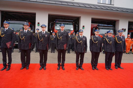 Chełm. Awanse i honory - uroczysta zbiórka chełmskich strażaków [ZDJĘCIA]