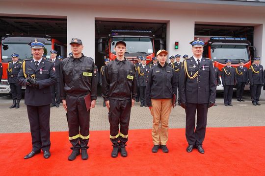 Chełm. Awanse i honory - uroczysta zbiórka chełmskich strażaków [ZDJĘCIA]