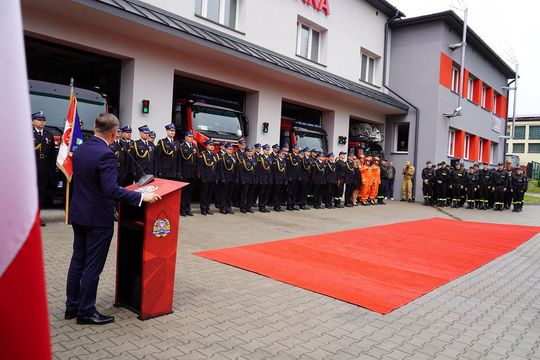 Chełm. Awanse i honory - uroczysta zbiórka chełmskich strażaków [ZDJĘCIA]