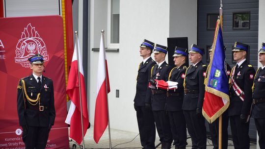 Chełm. Awanse i honory - uroczysta zbiórka chełmskich strażaków [ZDJĘCIA]
